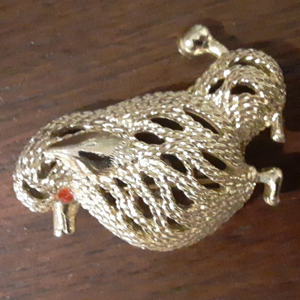 Poodle Brooch Accessory by Sarah Coventry Gold/Red almost 2"high